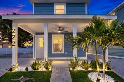 222 8TH AVENUE DRIVE W BRADENTON FL 34205