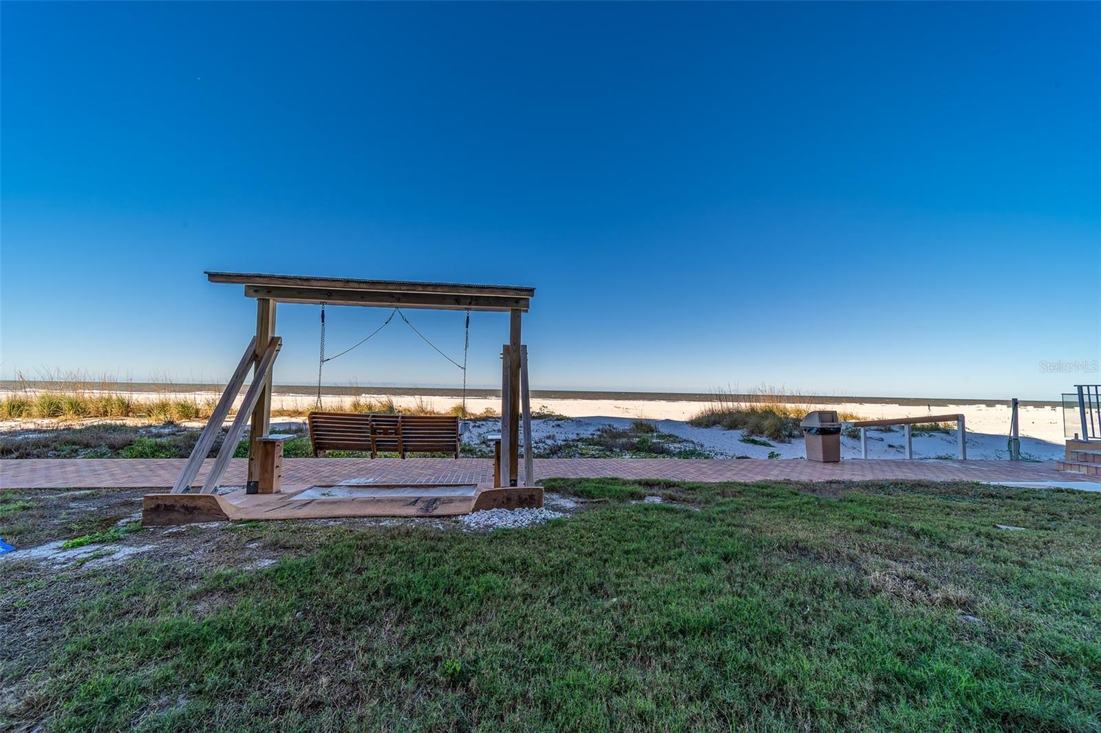 REGATTA BEACH CLUB CONDO - Residential