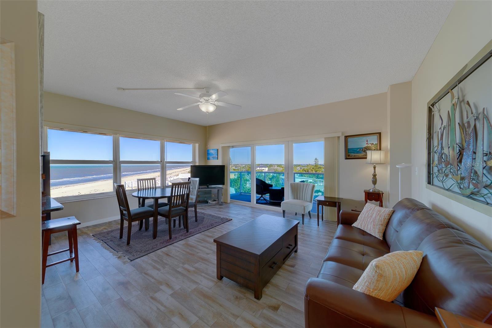 REGATTA BEACH CLUB CONDO - Residential
