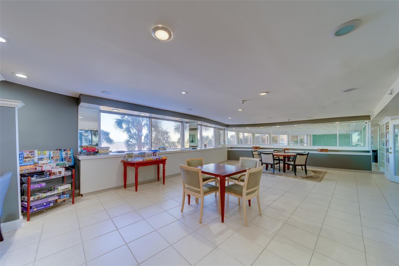 REGATTA BEACH CLUB CONDO - Residential