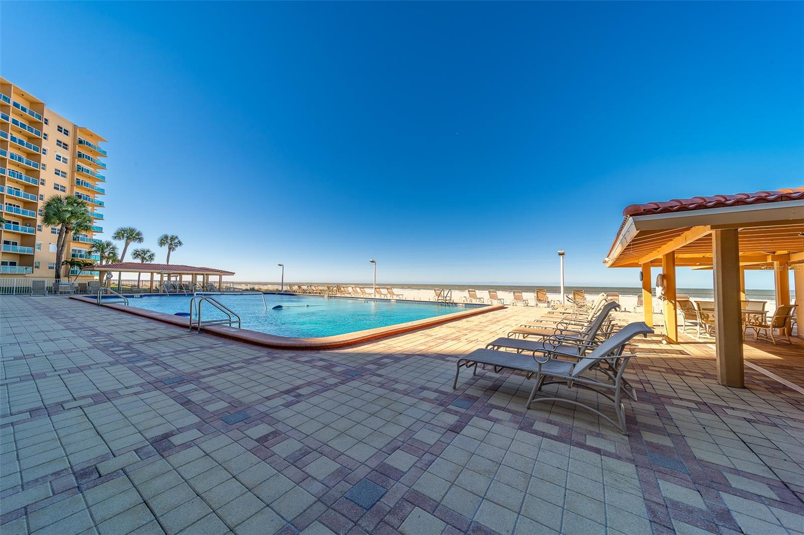 REGATTA BEACH CLUB CONDO - Residential