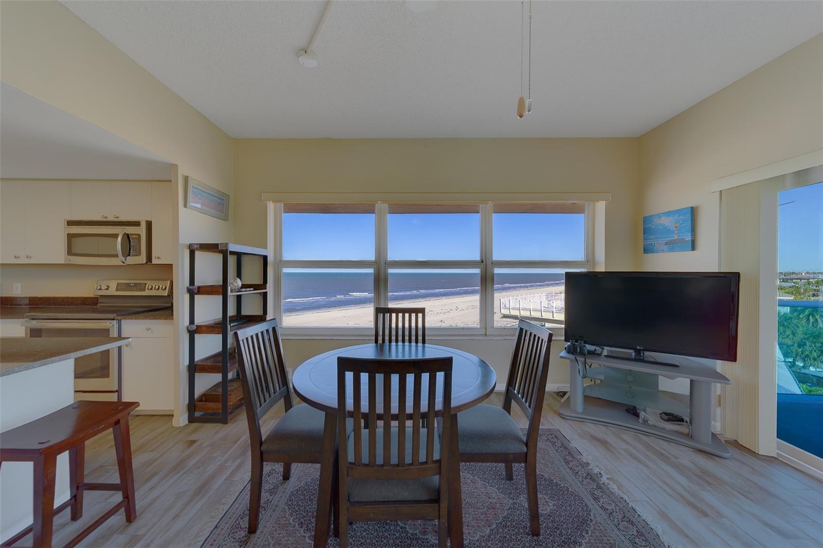 REGATTA BEACH CLUB CONDO - Residential