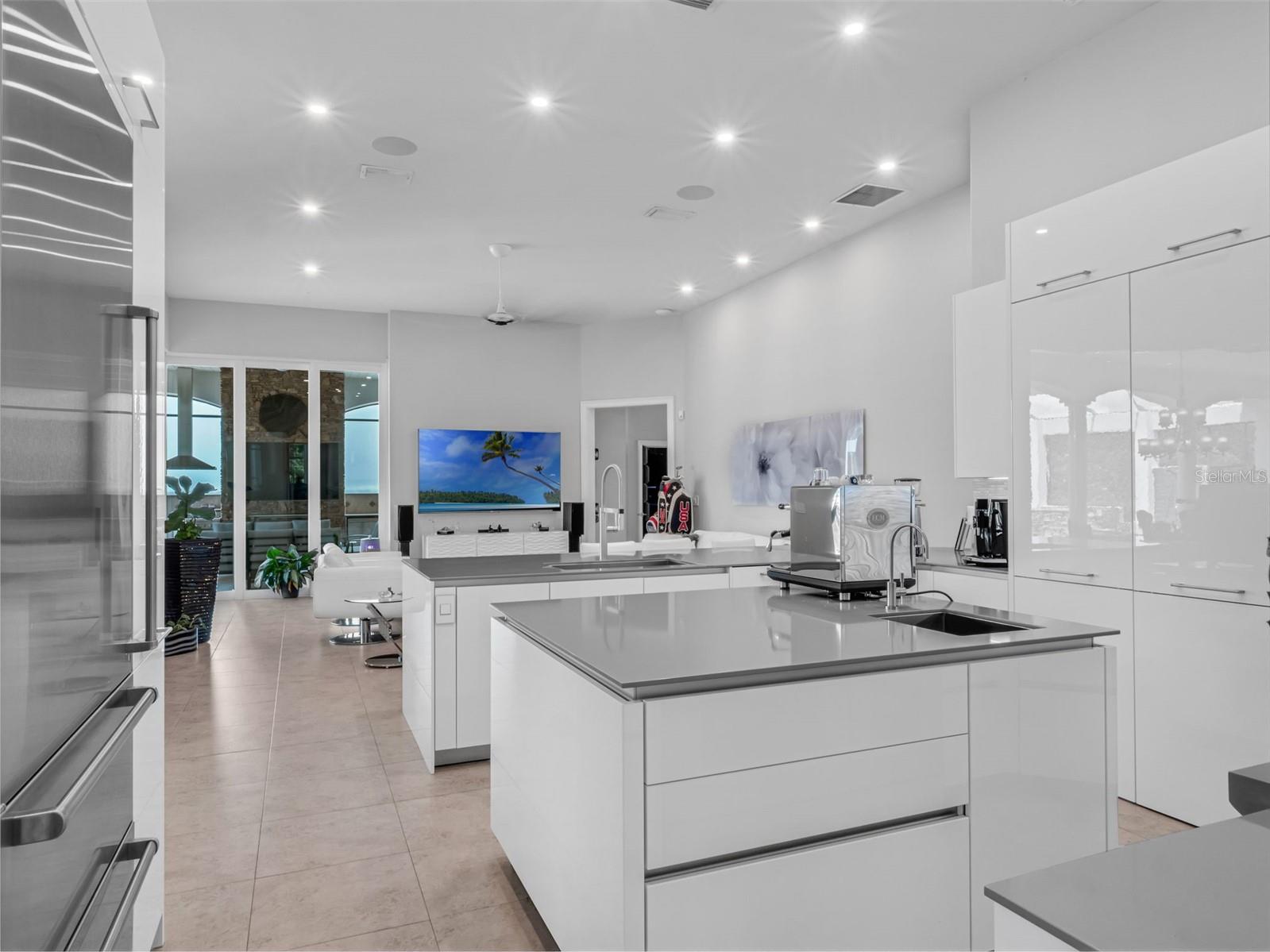 ACREAGE & UNREC - Residential
