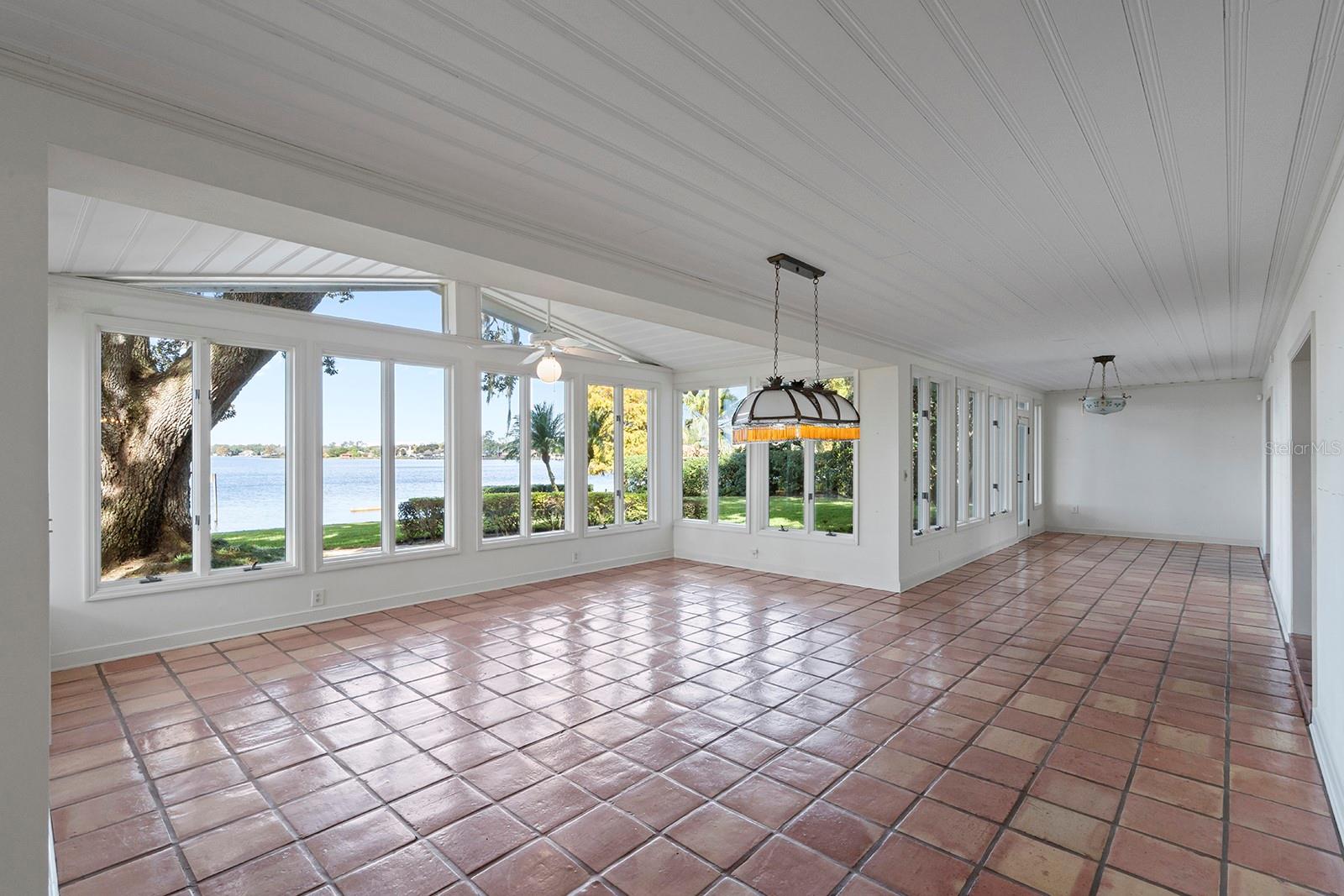 LAKE CONWAY ESTATES - Residential