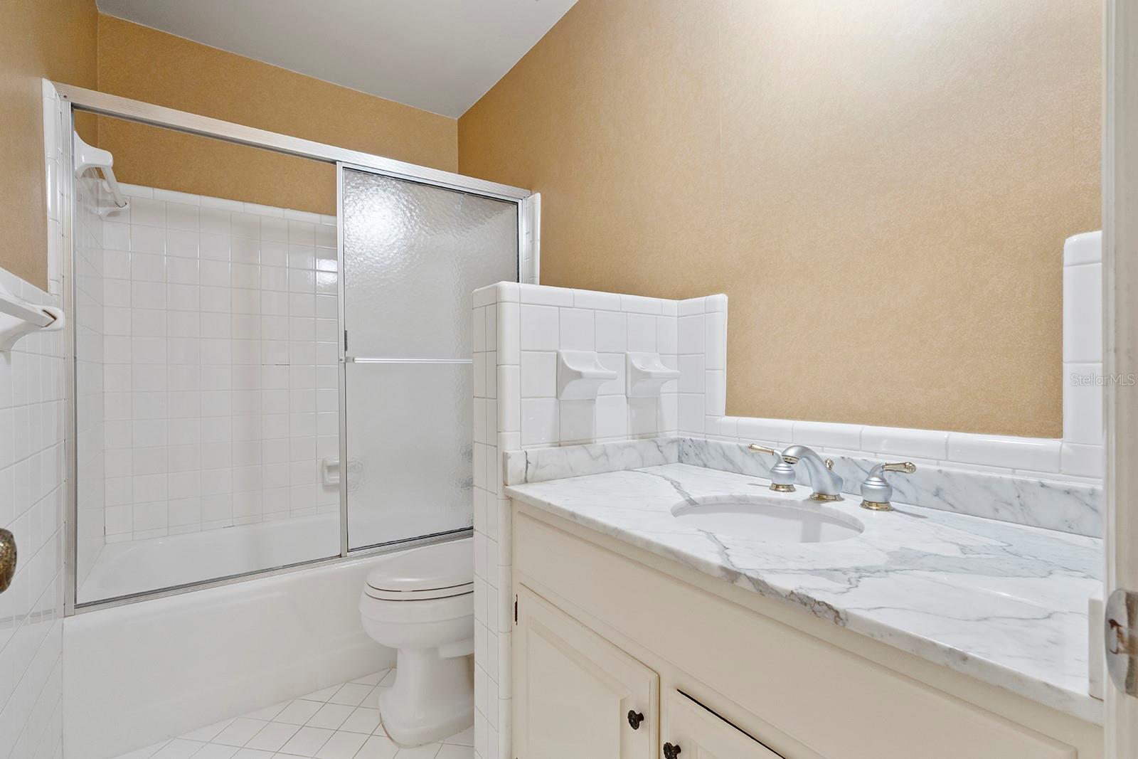 LAKE CONWAY ESTATES - Residential