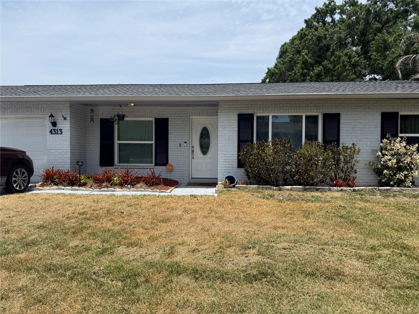 4313 HOLLOW HILL DRIVE