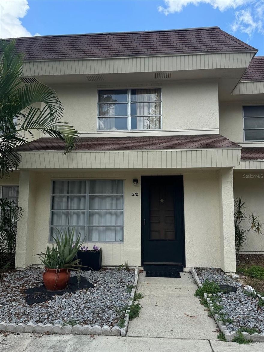 This spacious 2-bedroom, 1.5-bathroom townhome offers a prime location less than 10 minutes from vibrant downtown Sarasota and the beautiful beaches of Lido, Siesta Key, and Saint Armands. Natural light floods the interior through abundant windows and a patio door, highlighting the low-maintenance light vinyl flooring throughout. Only the stairs are carpeted. The well-equipped kitchen is perfect for showcasing your culinary skills. Upstairs, the expansive main bedroom features a large reach-in closet and a full bathroom that is accessed from the hallway. The second bedroom is also generously sized with a reach-in closet and a large window for ample natural light. Don't miss out on this convenient and comfortable townhome! This community is governed by a homeowners association. Approval may include an application, background screening, associated fees, and an approval process. Please contact the agent for details.