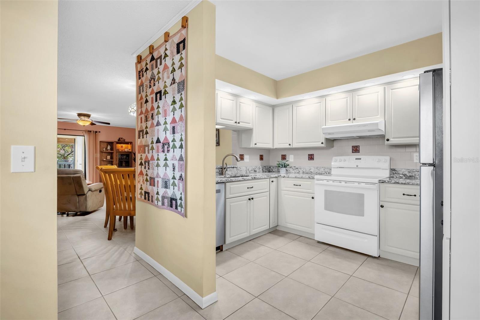 HIGHLAND LAKES THE LANDINGS - Residential