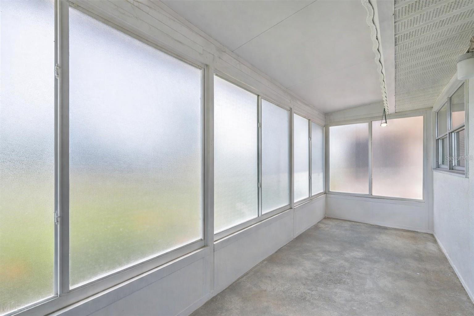 BEDFORD F - Residential