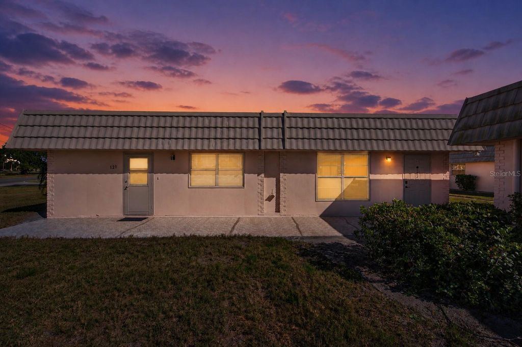 Photo of 201 Bedford Trail #F121, Sun City Center, FL 33573 (MLS # TB8469517)