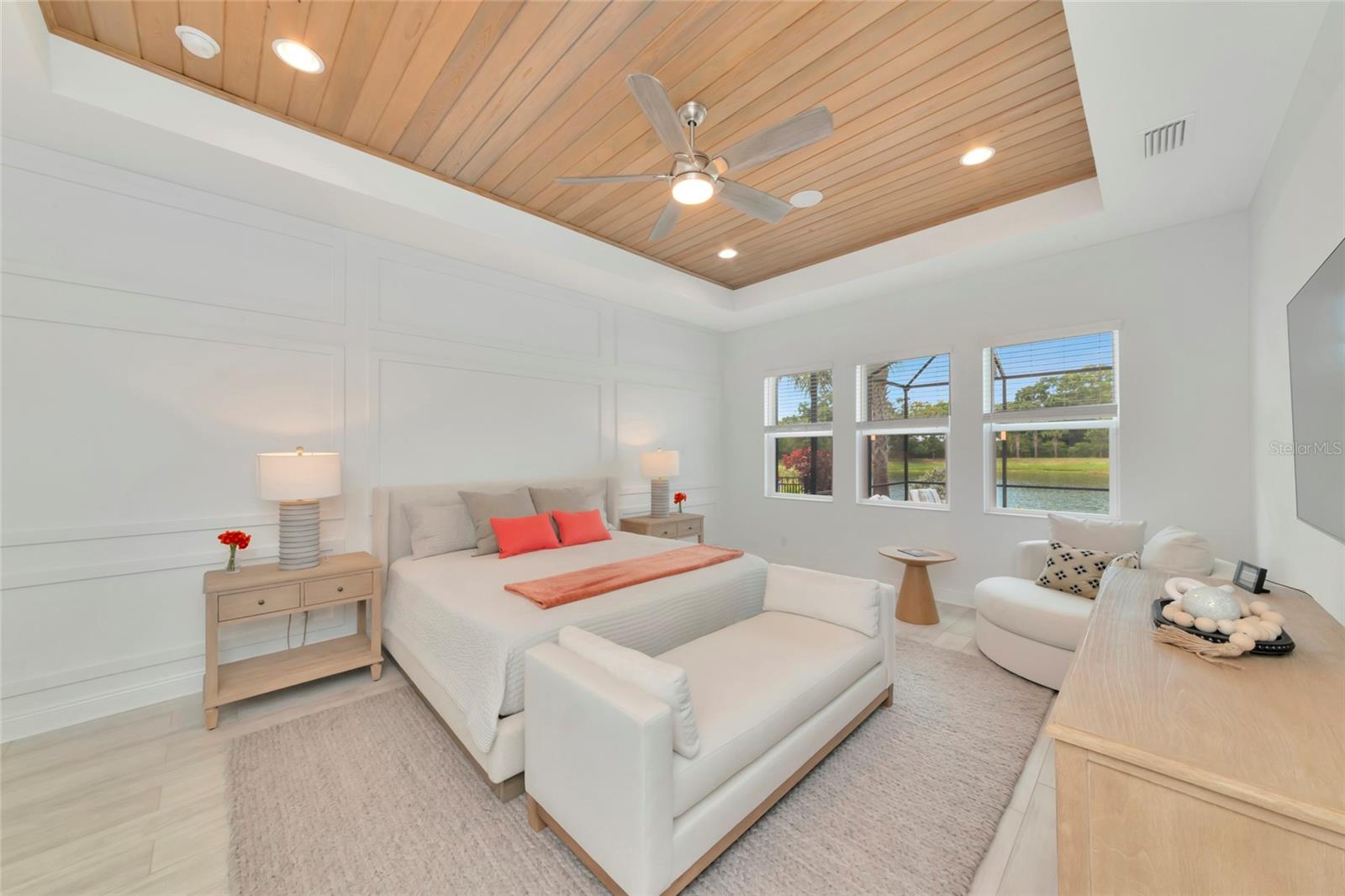RIVO LAKES - Residential
