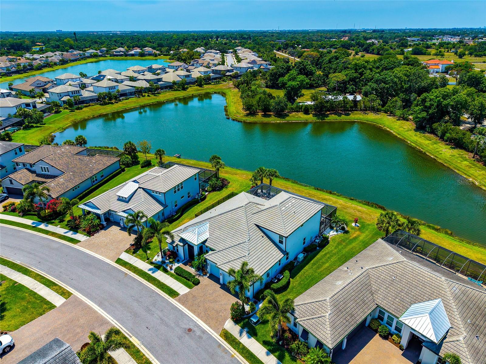 RIVO LAKES - Residential