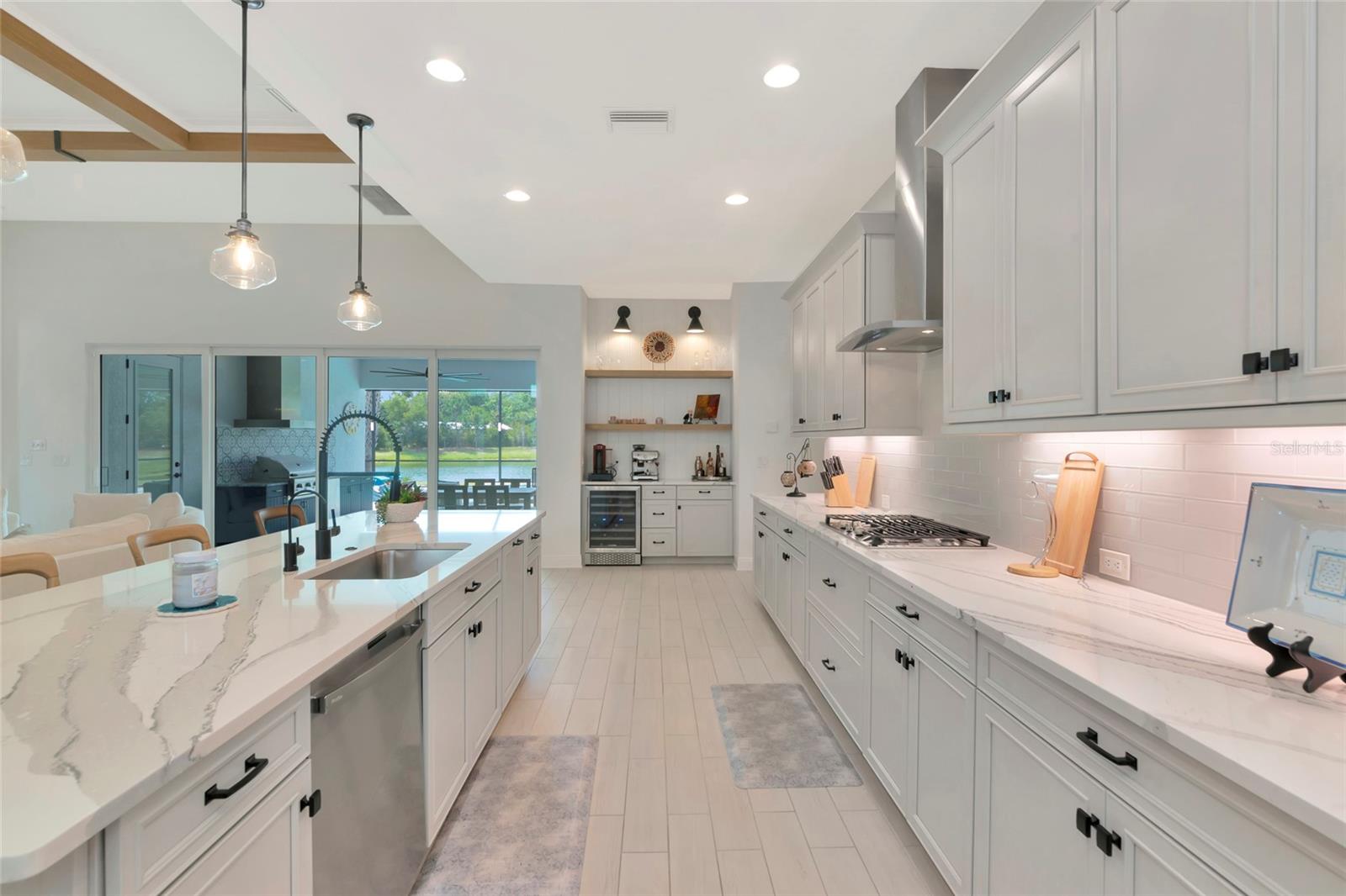 RIVO LAKES - Residential