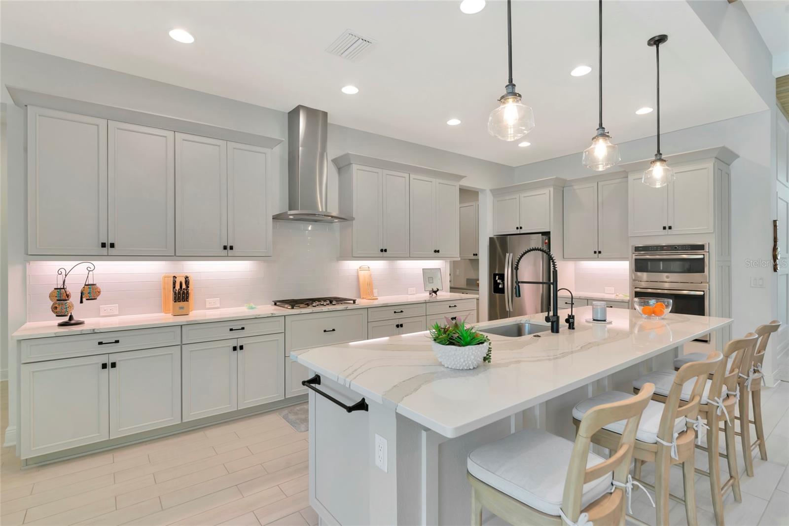 RIVO LAKES - Residential