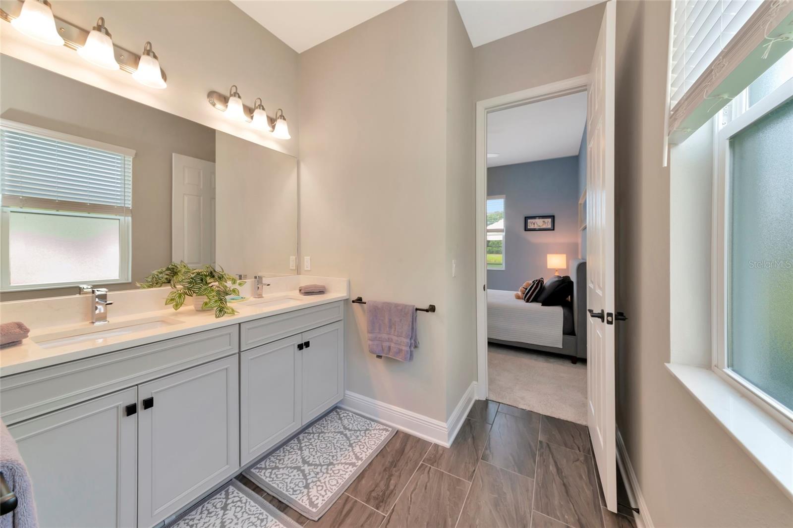 RIVO LAKES - Residential