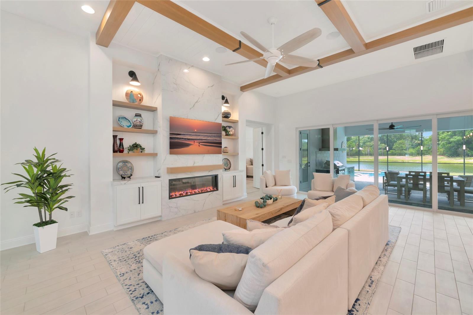 RIVO LAKES - Residential