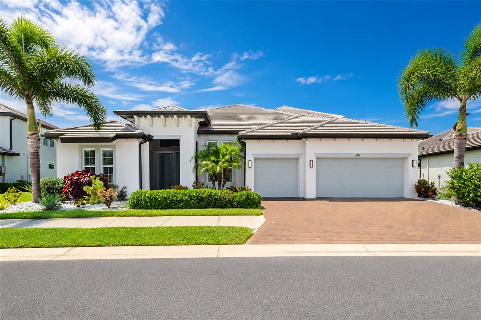 6254 RIVO LAKES BOULEVARD