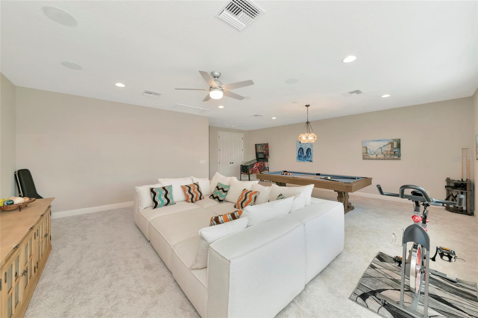 RIVO LAKES - Residential