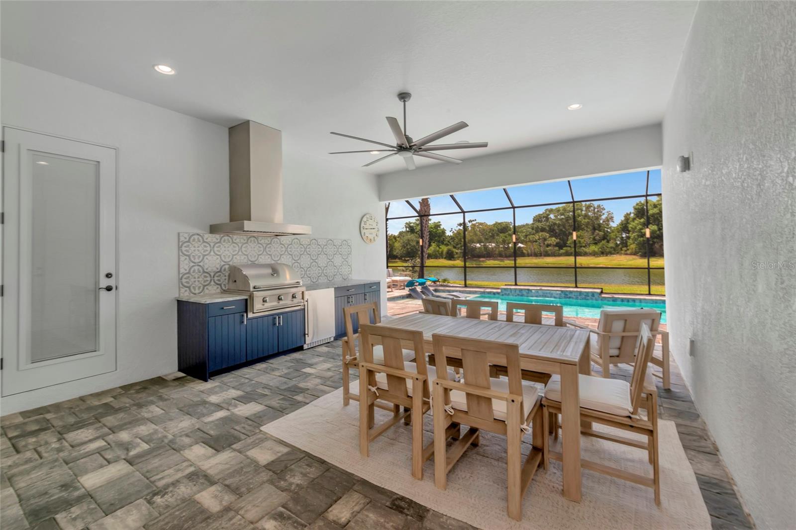 RIVO LAKES - Residential