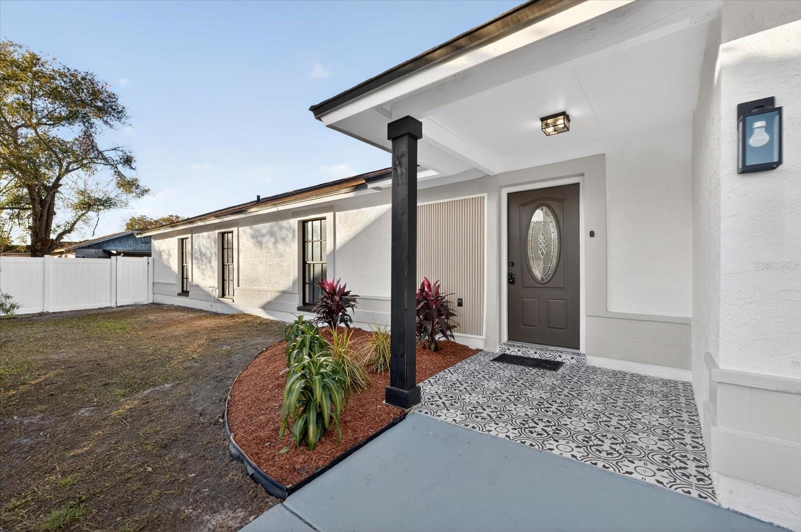 9501 DRAKEMILL COURT