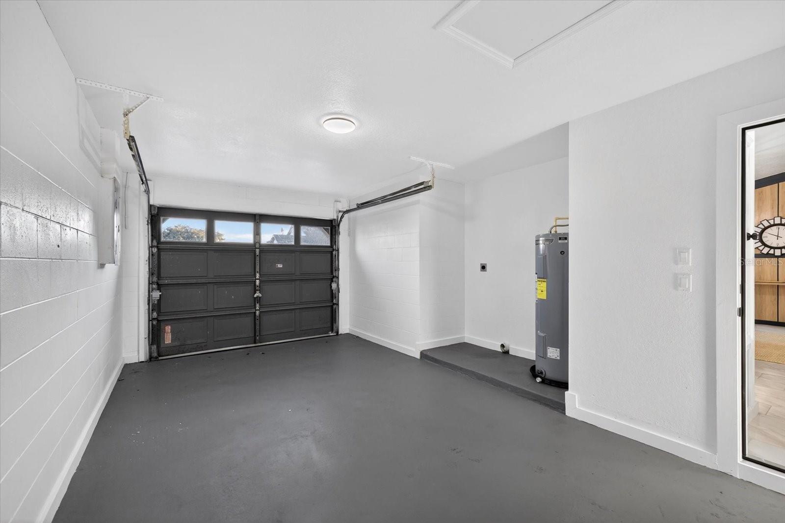 TIMBERLANE SUB UNIT 8D - Residential