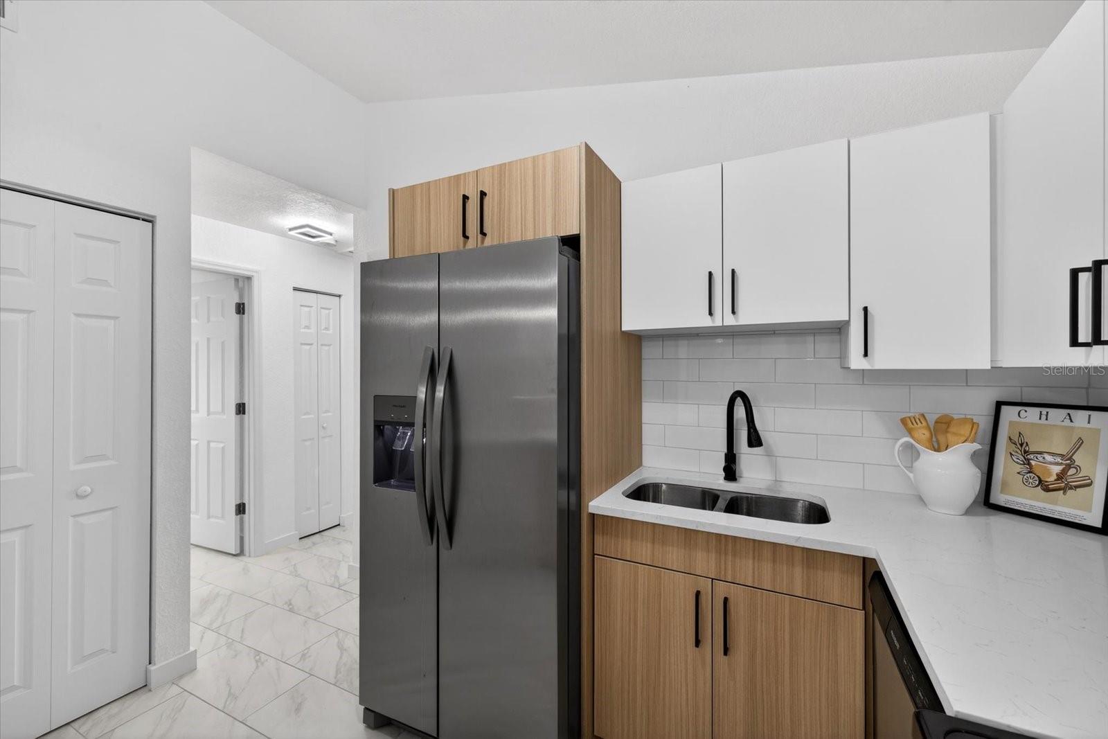 TIMBERLANE SUB UNIT 8D - Residential