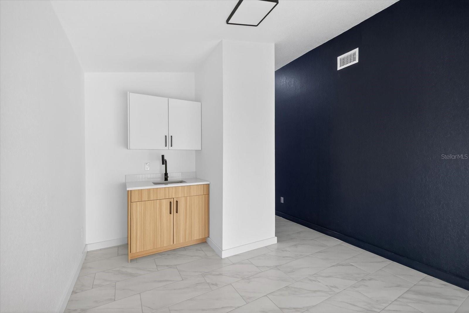 TIMBERLANE SUB UNIT 8D - Residential