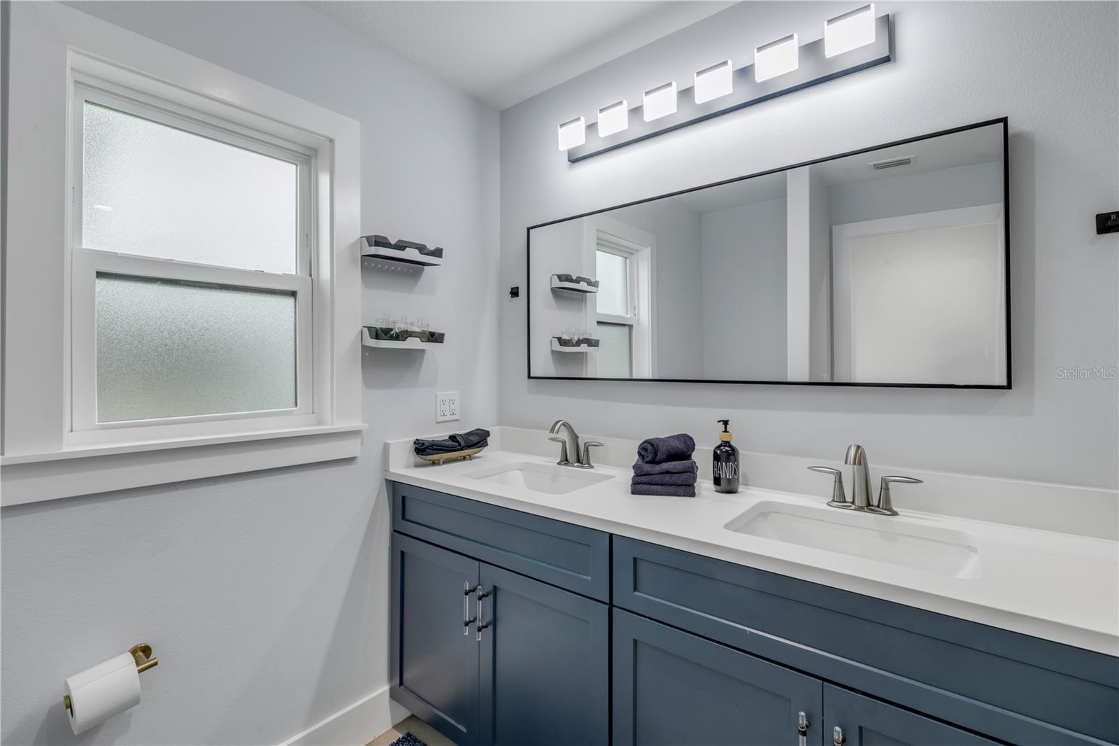 COOPER - Residential