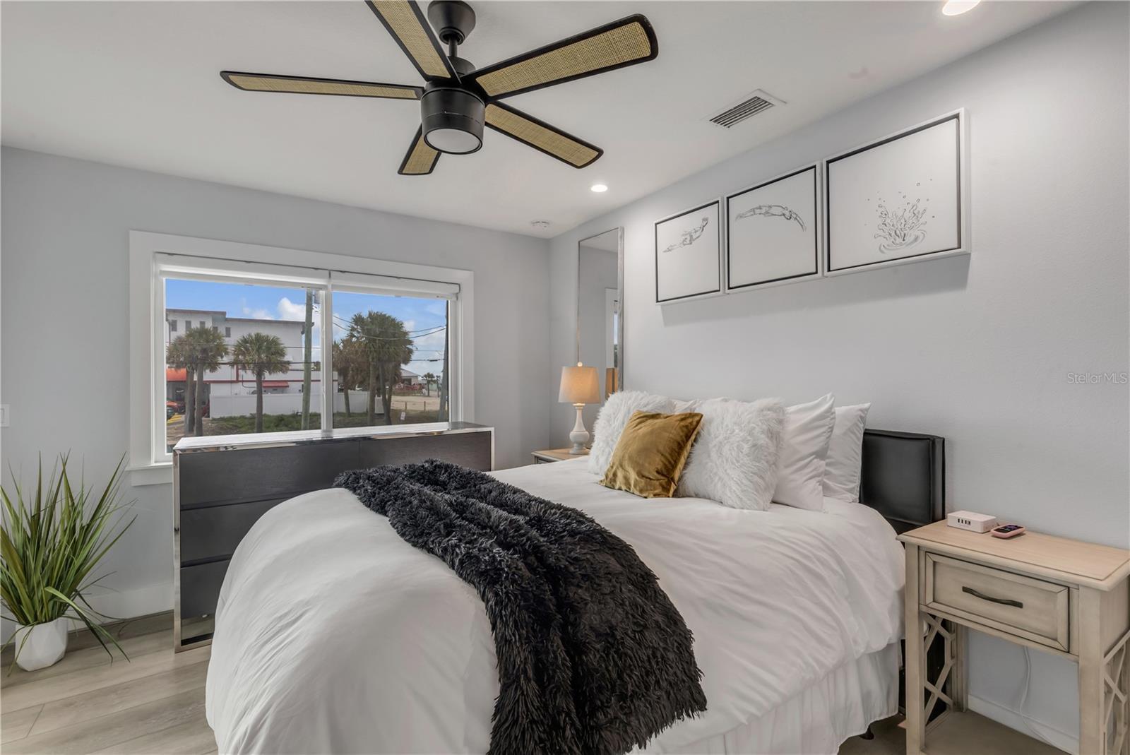 COOPER - Residential