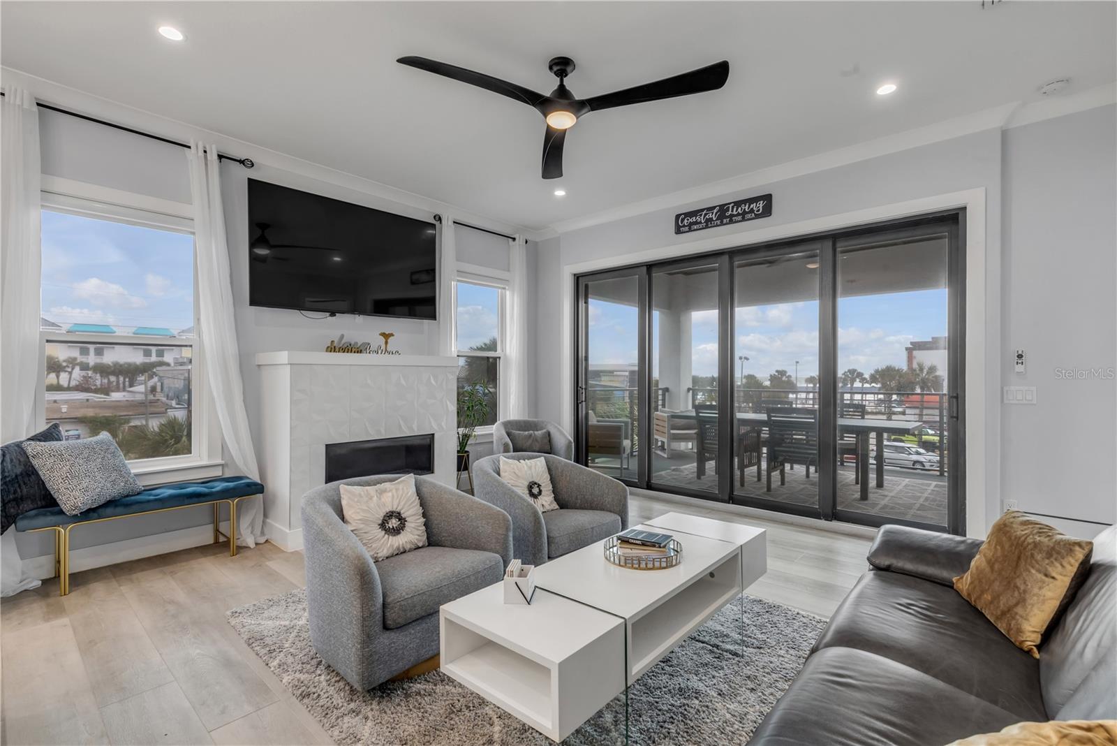 COOPER - Residential