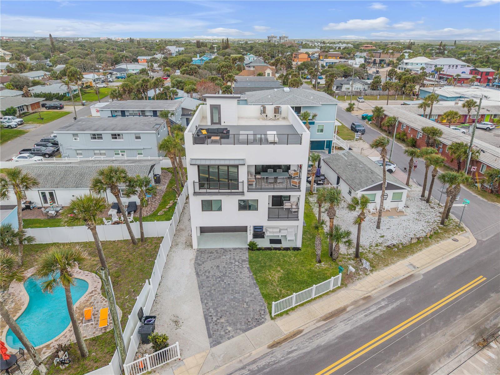 202 S ATLANTIC AVENUE