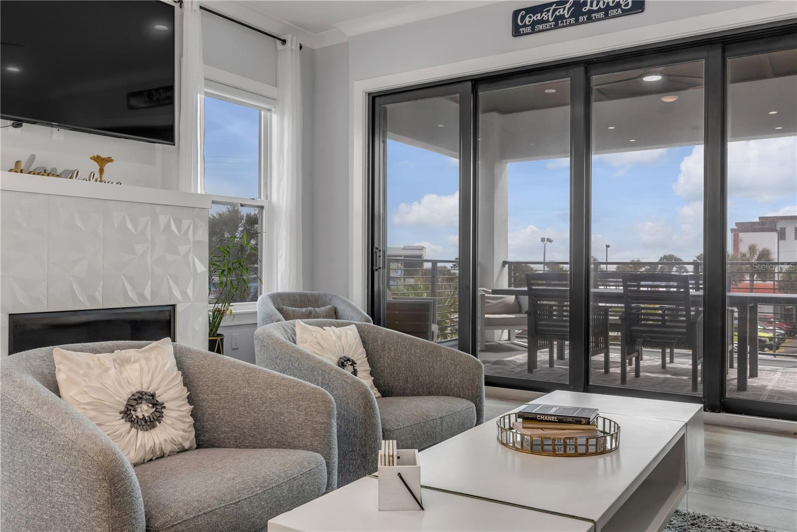 COOPER - Residential