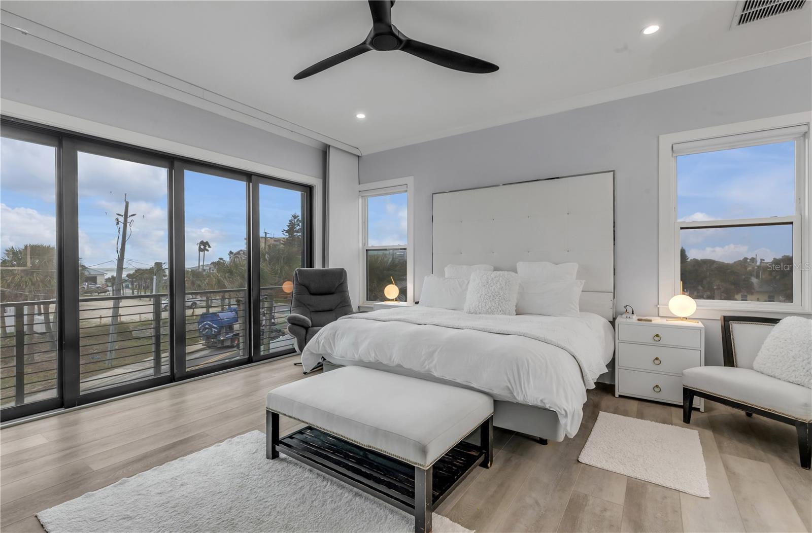 COOPER - Residential