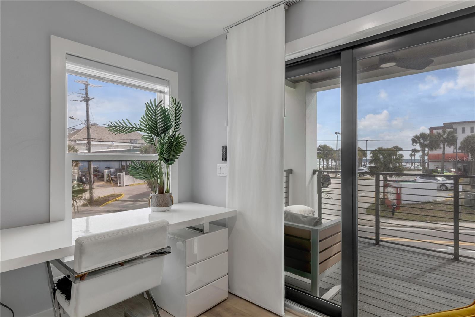 COOPER - Residential