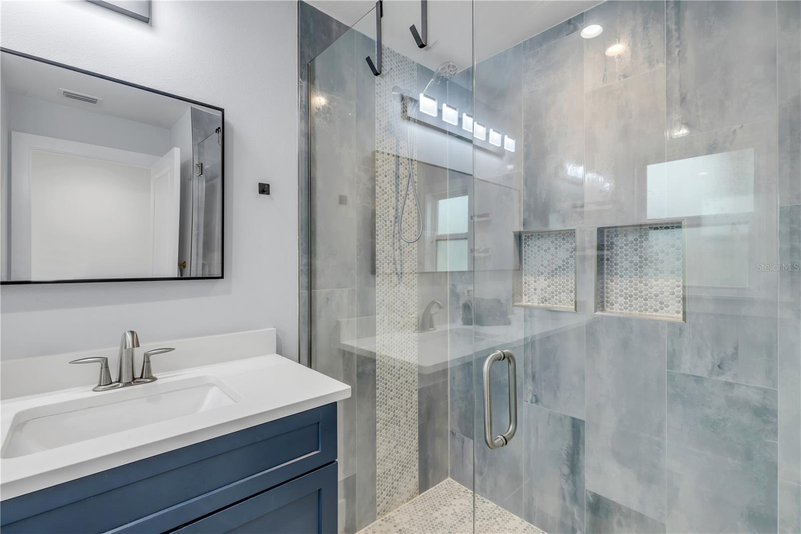 COOPER - Residential