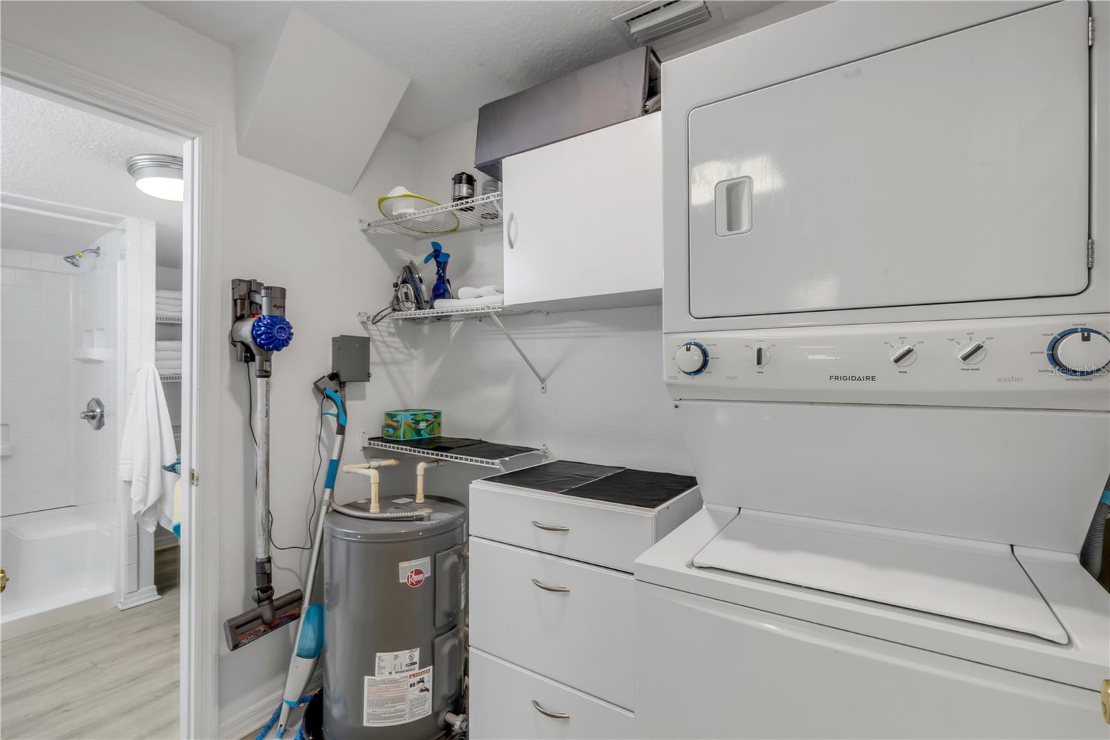 COOPER - Residential