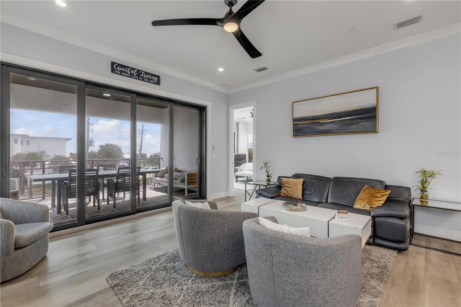 COOPER - Residential