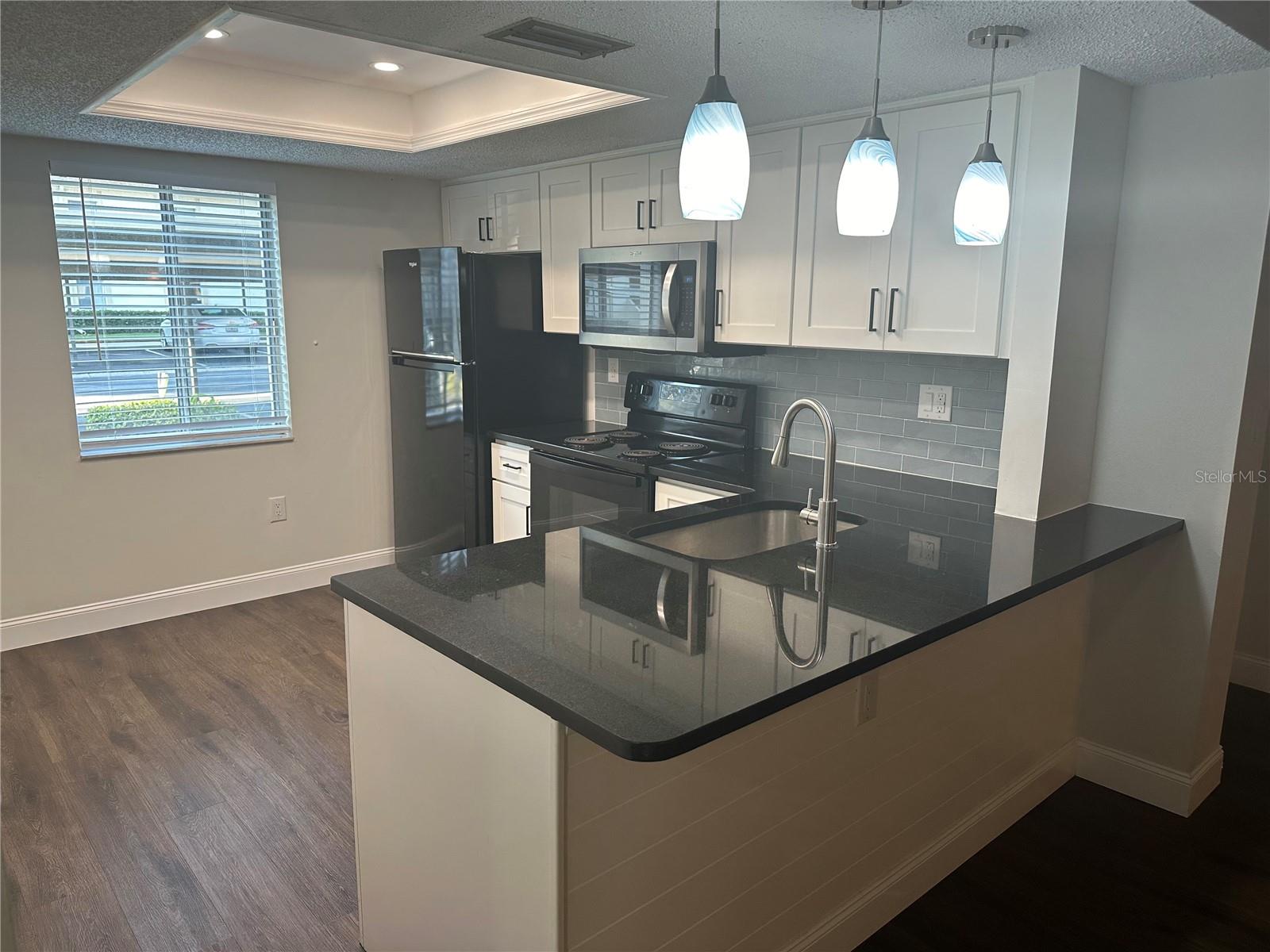 EAST LAKE WOODLANDS CYPRESS ESTATES - Residential Lease