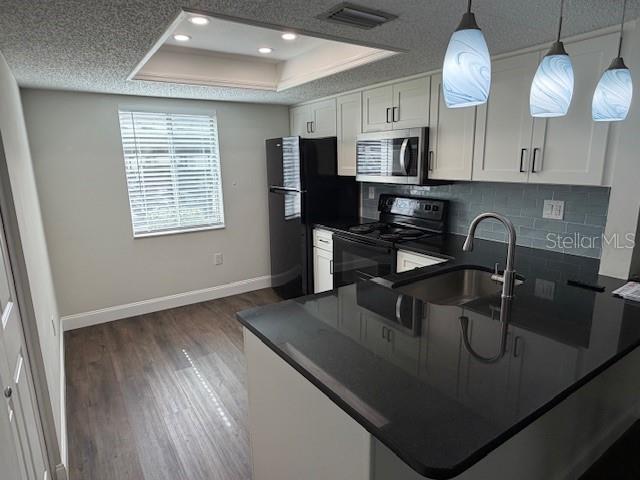 EAST LAKE WOODLANDS CYPRESS ESTATES - Residential Lease