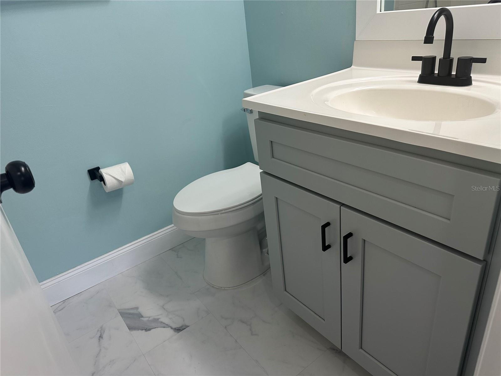 EAST LAKE WOODLANDS CYPRESS ESTATES - Residential Lease