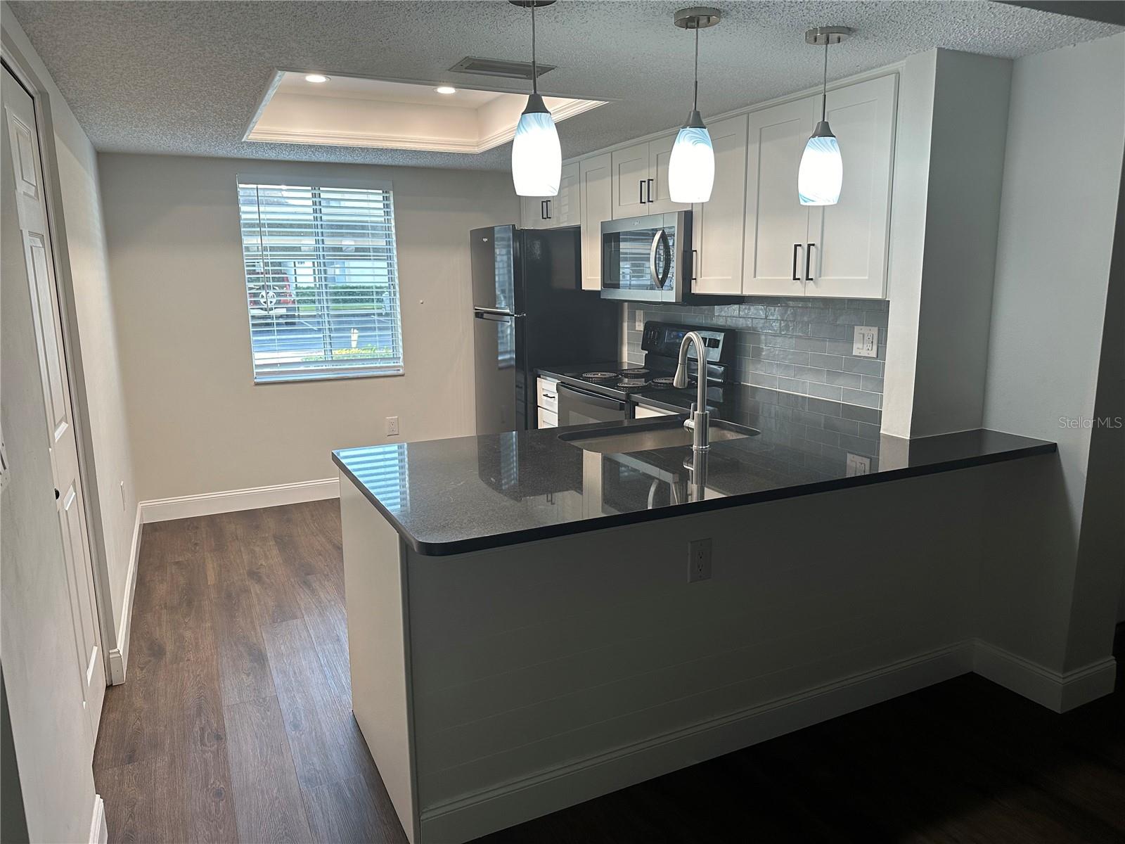 EAST LAKE WOODLANDS CYPRESS ESTATES - Residential Lease