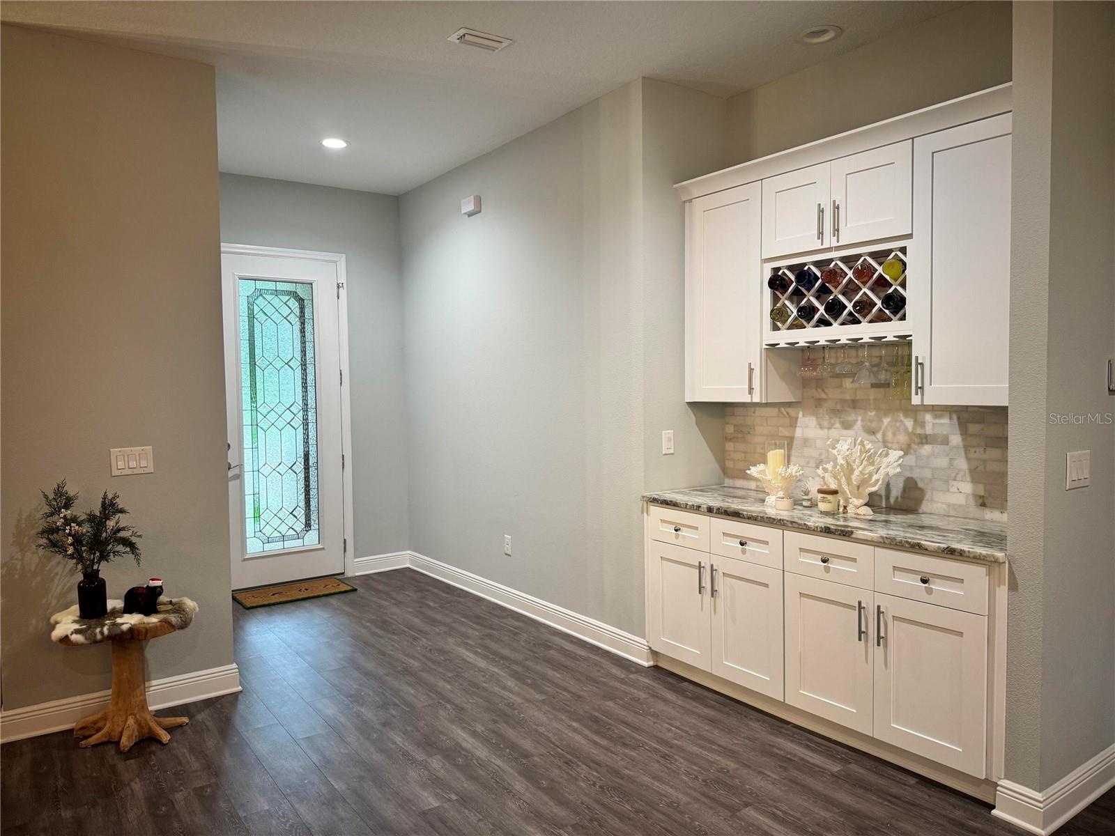OAKS AT LIVINGSTON - Residential