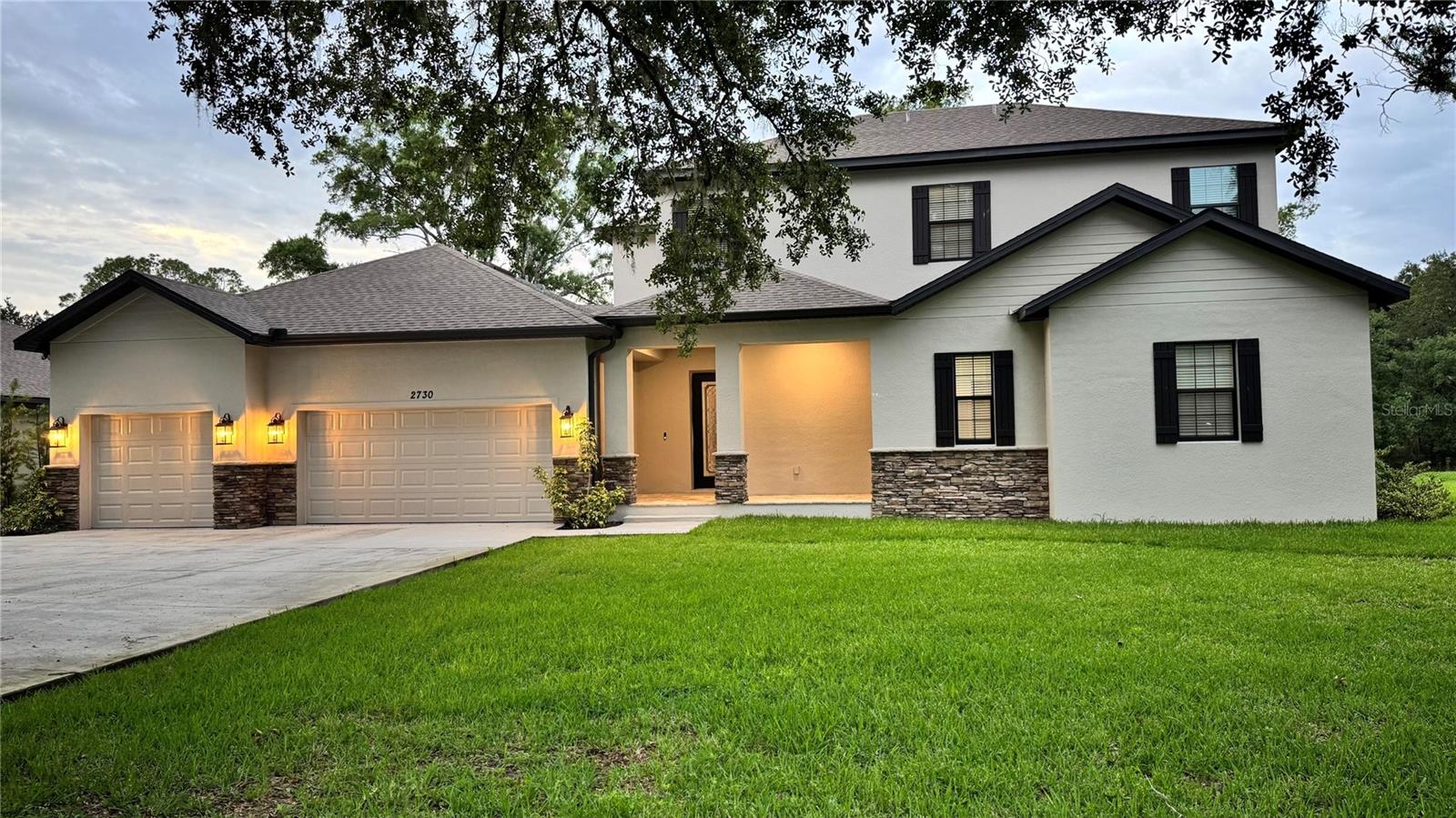 OAKS AT LIVINGSTON - Residential