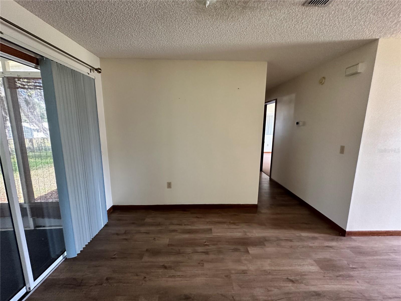 PALM CAY UN 02 - Residential Lease