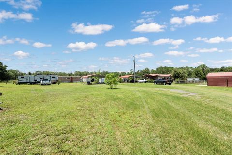 A home in WESLEY CHAPEL