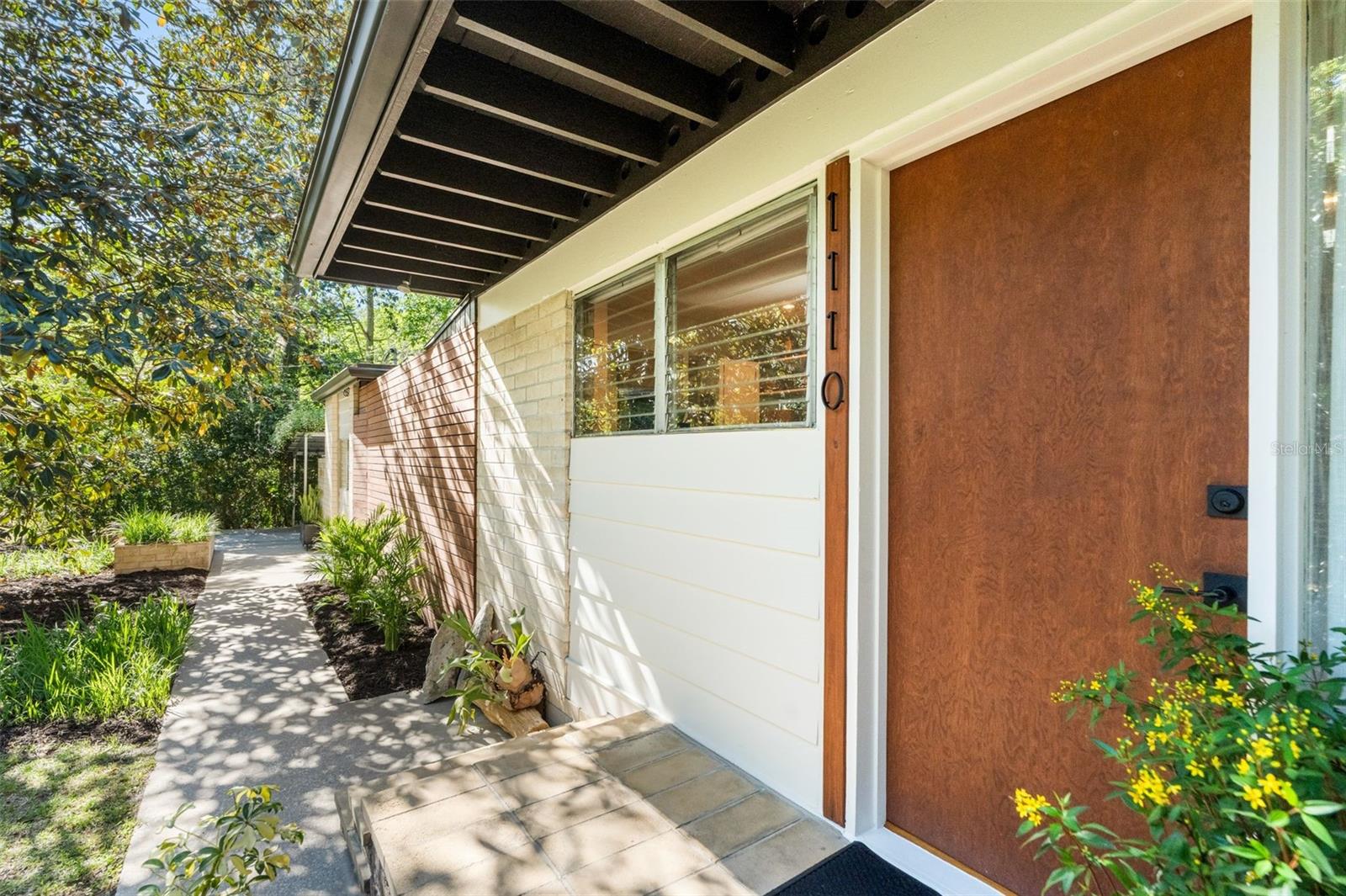 CREEKSIDE - Residential