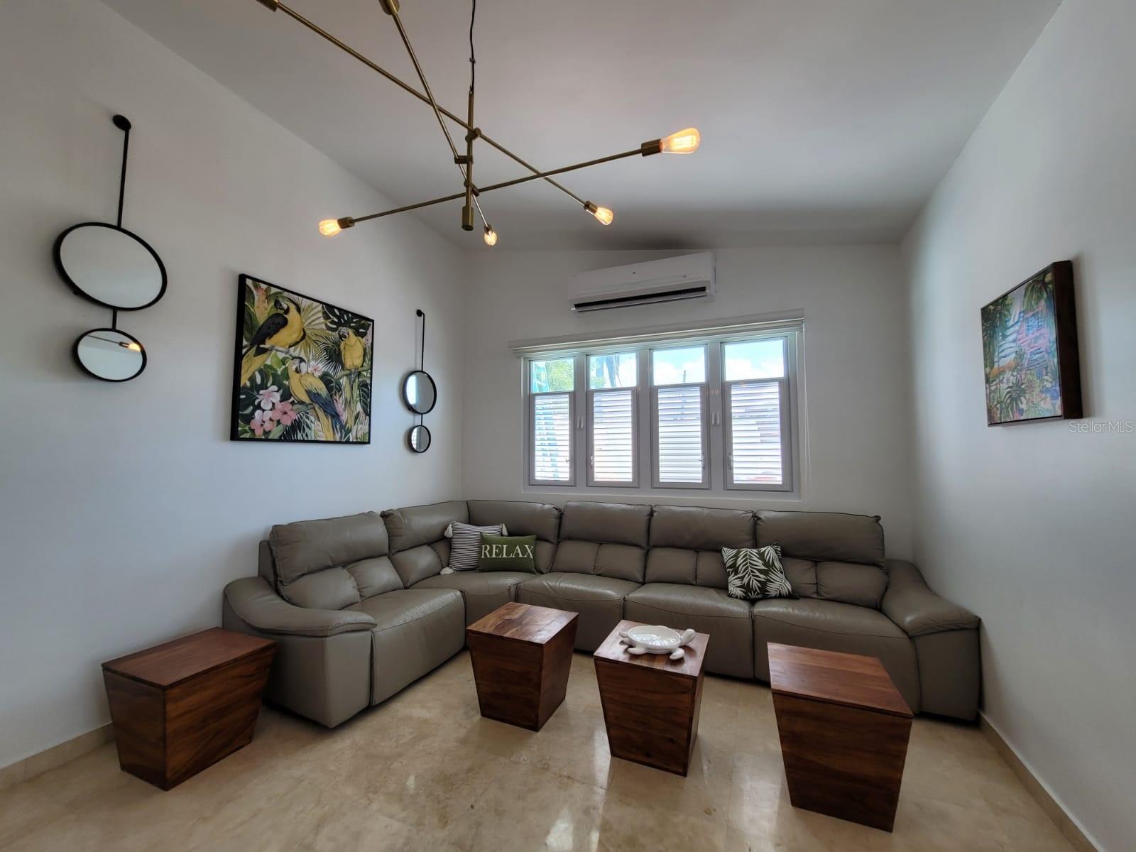 SANTA TERESITA - Residential