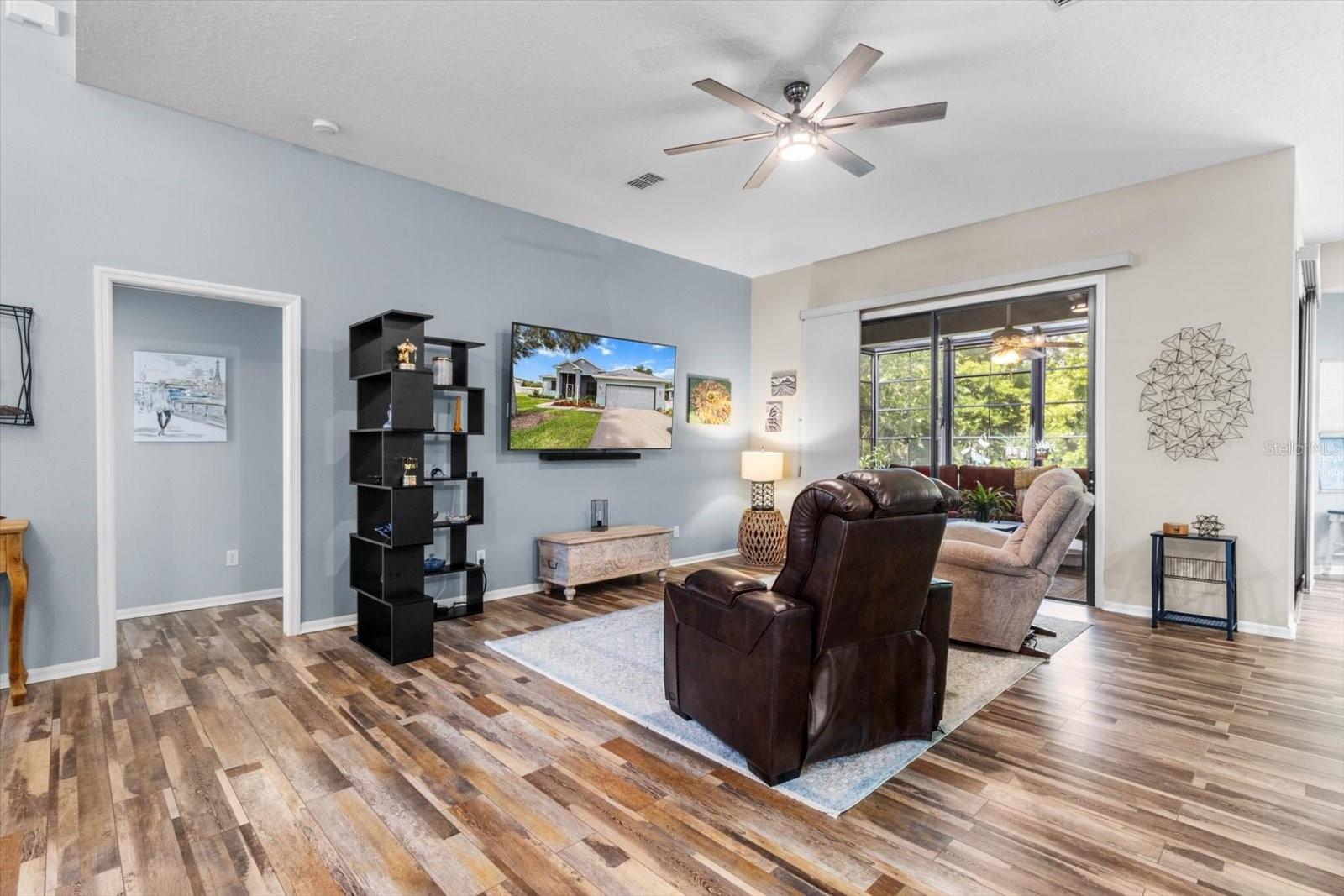 CANTERBURY LAKE ESTATE FIRST ADD - Residential