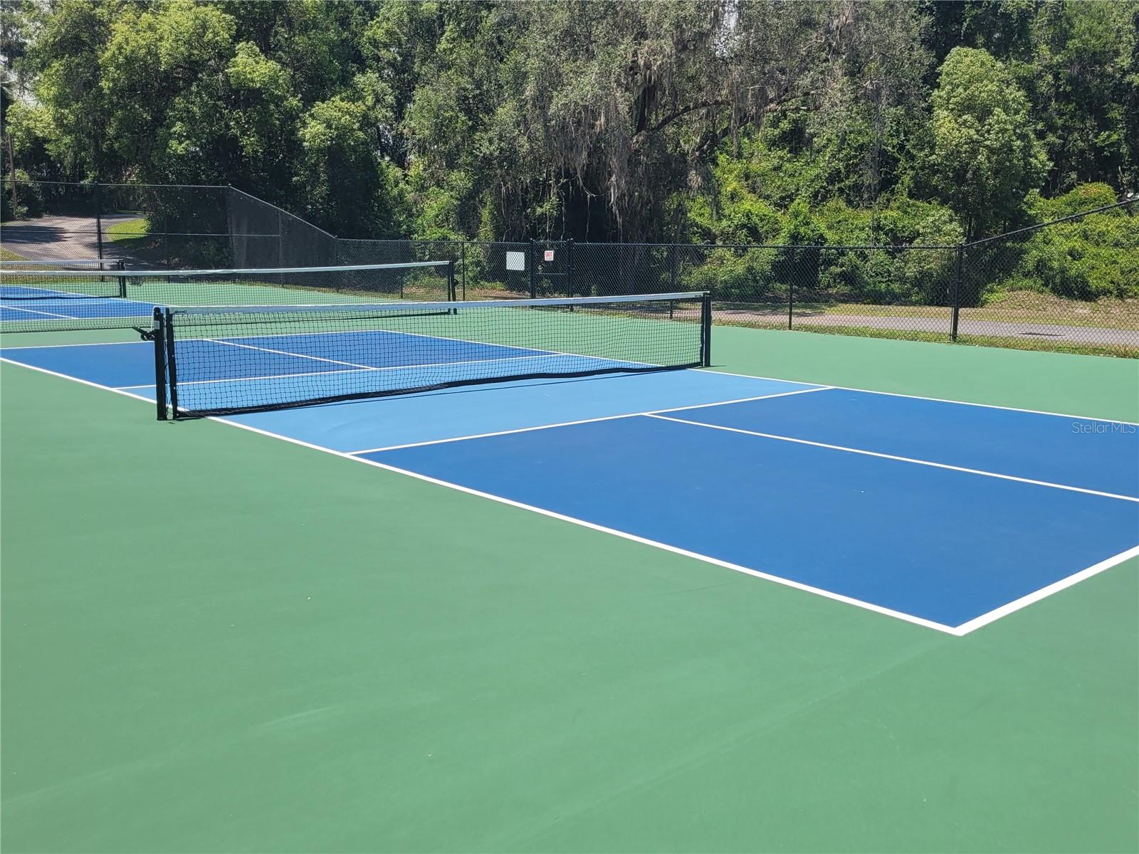 CANTERBURY LAKE ESTATE FIRST ADD - Residential