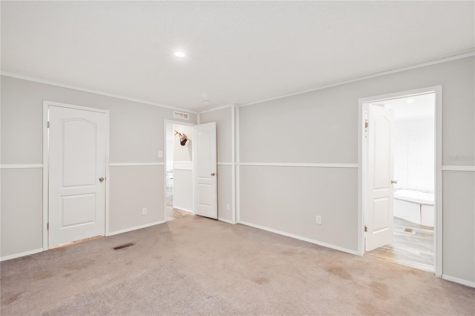 TWIN LAKES RANCHETTES - Residential